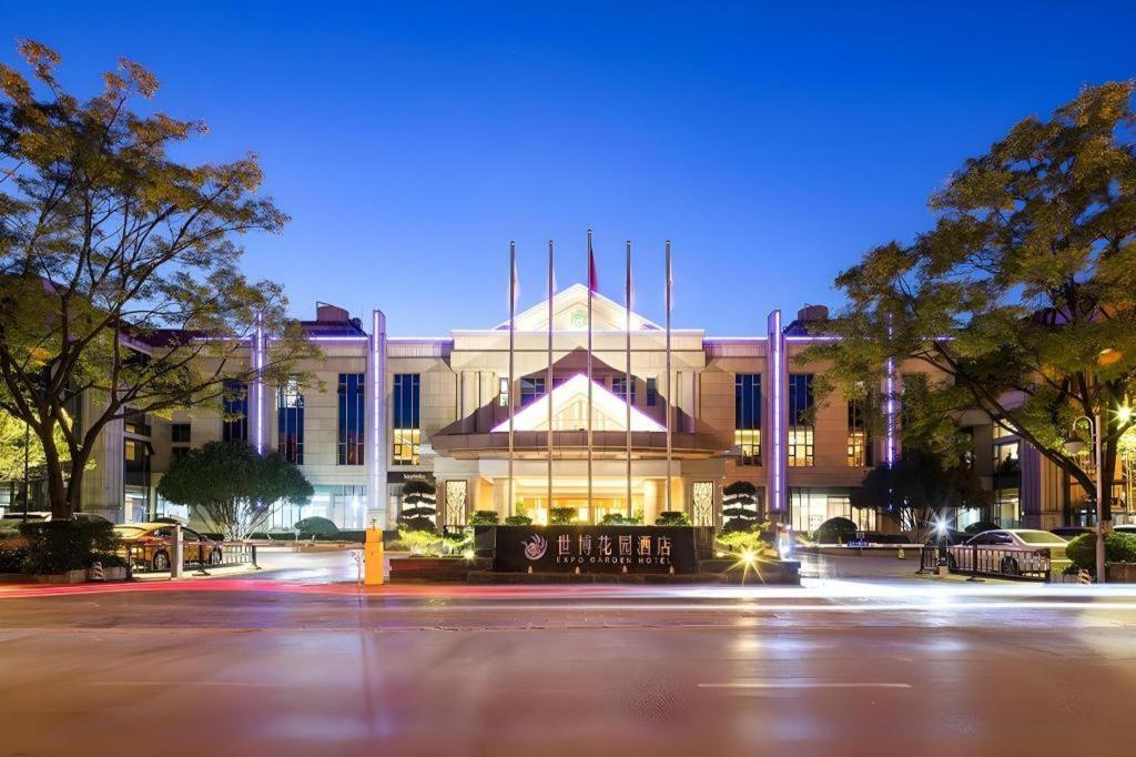 Expo Garden Hotel Kunming Exterior photo