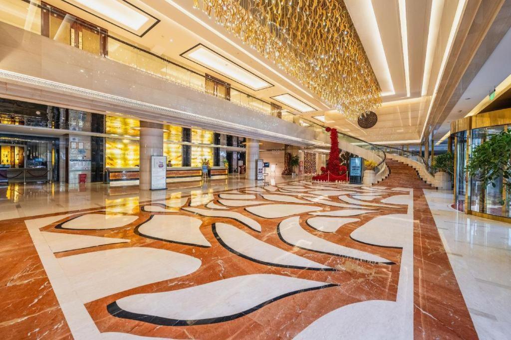 Expo Garden Hotel Kunming Exterior photo